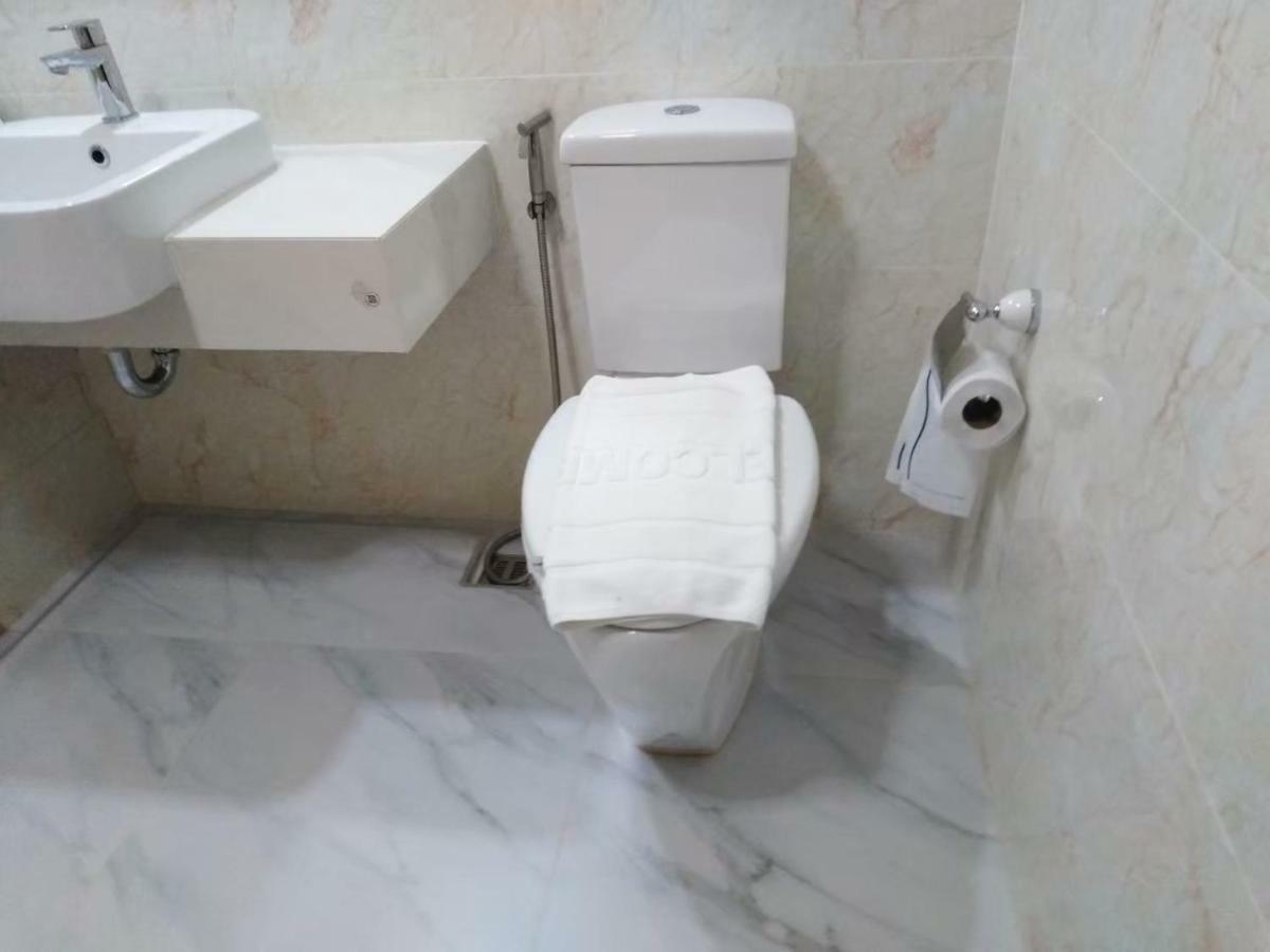 Taragrand Donmuang Airport Hotel Ban Rangsit Bagian luar foto